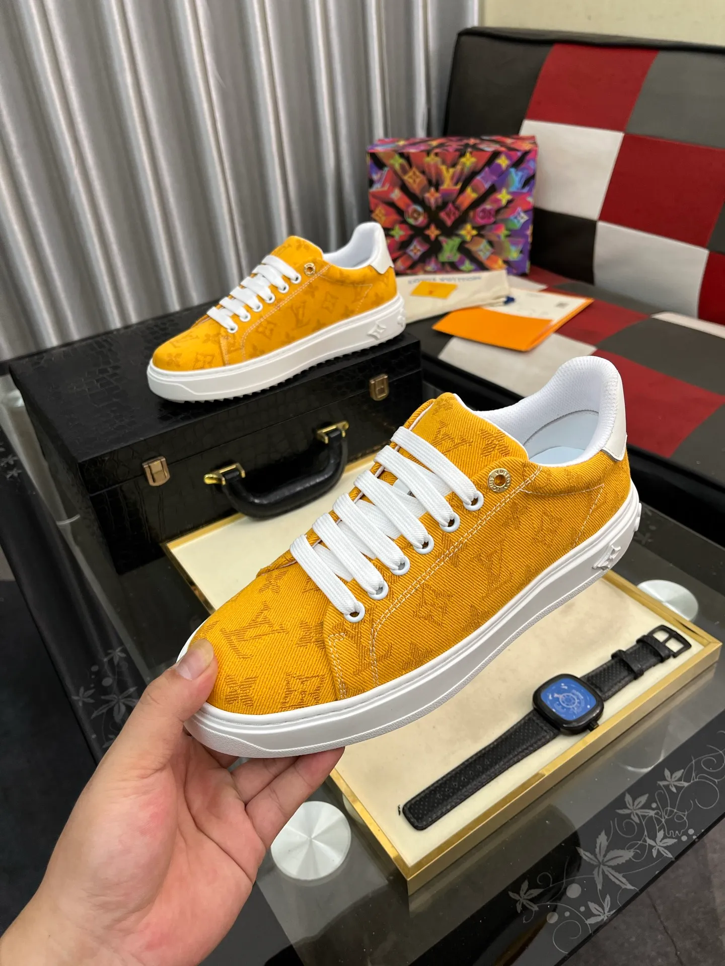 Men's shoes 💰540⌚️⌚️[Louis Vuitton LV] Dad shoes are popular casual sports shoes with outsole, breathable and comfortable, easy to walk, trendy men's versatile fly woven epoxy matching ➕leather lining➕Gucci's popular original outsole, sports and running style, super comfortable. Size 38-445️⃣Colors available